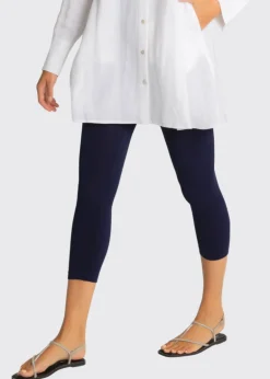 939 - Spanner Essentials - The 3/4 Legging - SALE