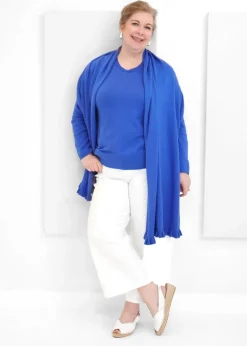 Alashan - Ruffle Trim Travel Wrap