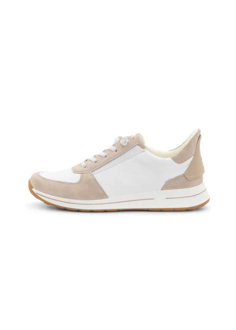 Ara - Ovation Runner