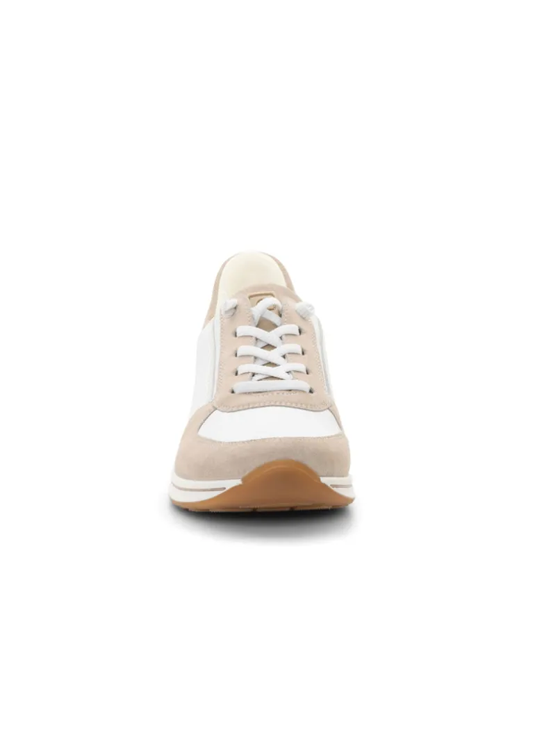 Ara - Ovation Runner