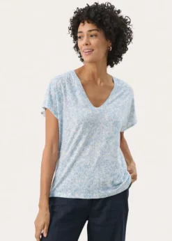 Part Two - Axelines V-neck Tee
