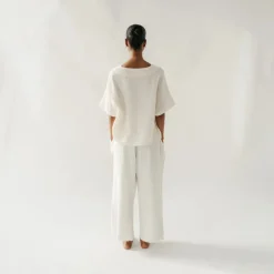 Pokoloko - Crinkle V Neck Top