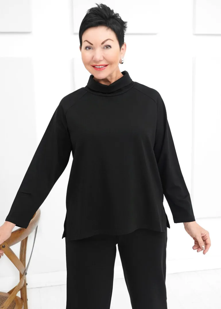 Shepherd's - Ponte Retreat Raglan Top