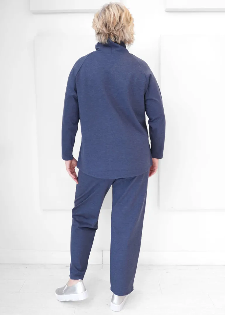 Shepherd's - Ponte Retreat Raglan Top