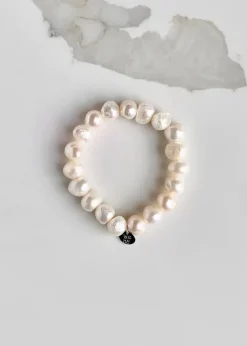 Wanted - Diana Pearl Bracelet