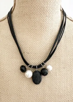 Wanted - Fiona Necklace
