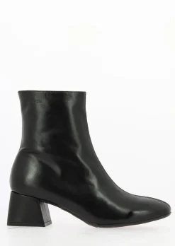 Wonders - Leather Ankle Bootie