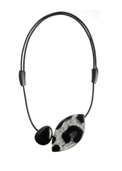 Zsiska - Oval Animal Necklace